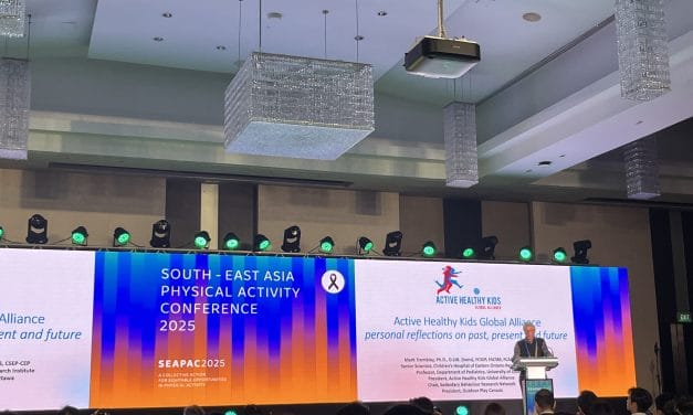 Professor Mark Tremblay receives inaugural SEAPAC Honour Award