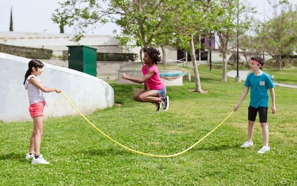 Social-ecological correlates of children’s outdoor playtime and their interaction with gender: a national longitudinal study